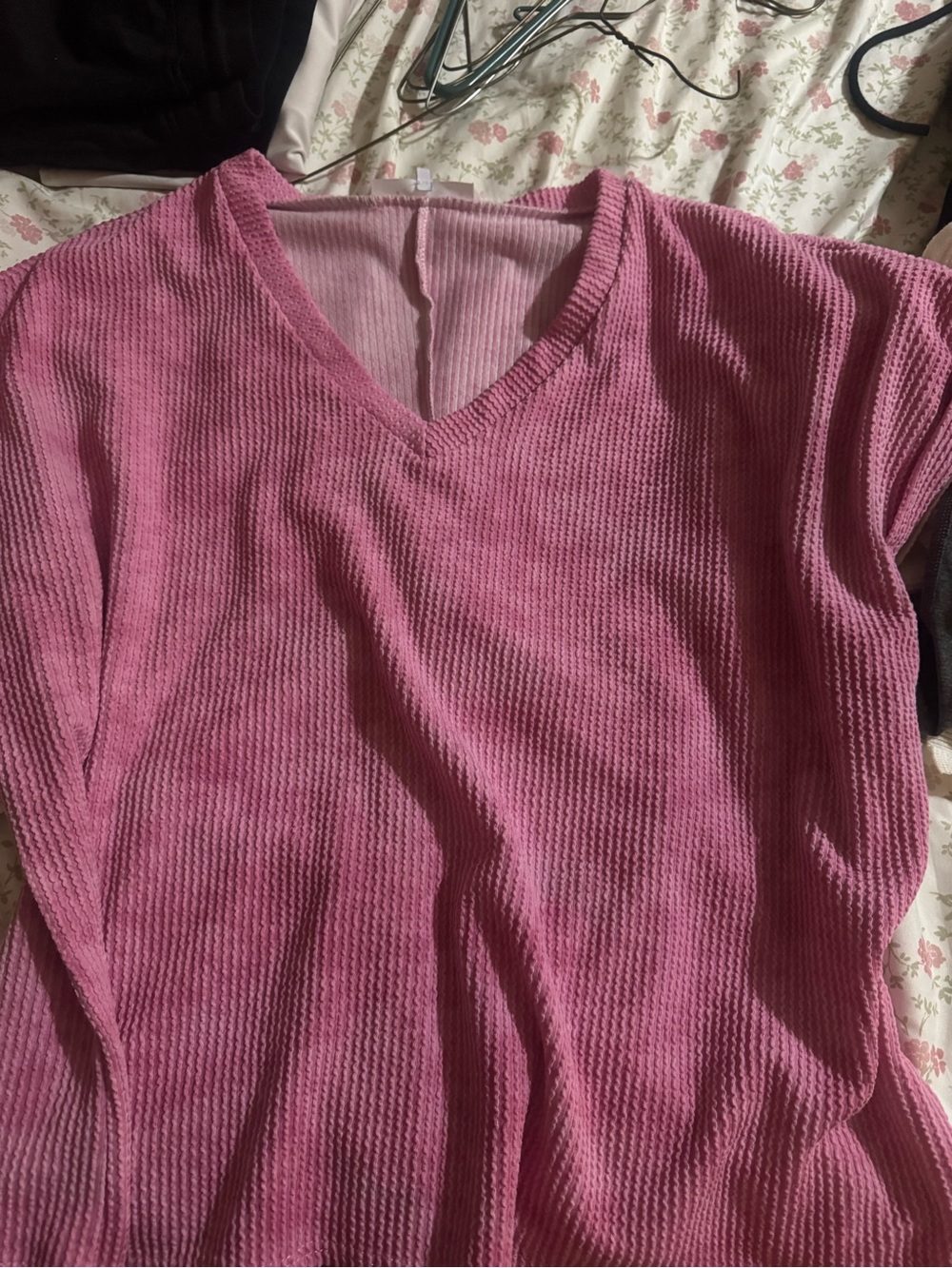 Zenana Outfitters Pink V-Neck Textured Knit Top
